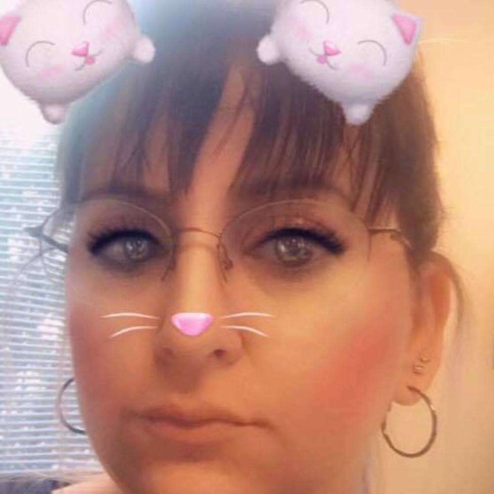 Meet your Posher, Deanne